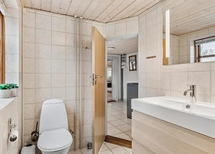2 Bedroom Beautiful In * Bogense